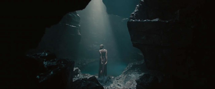 Is this the same woman from the Thor shot? She is entering a pool of water... and Thor did pop out of water shirtless and in pain in the 1st trailer...